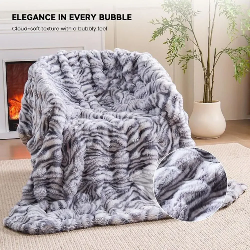N/A fluffy faux
